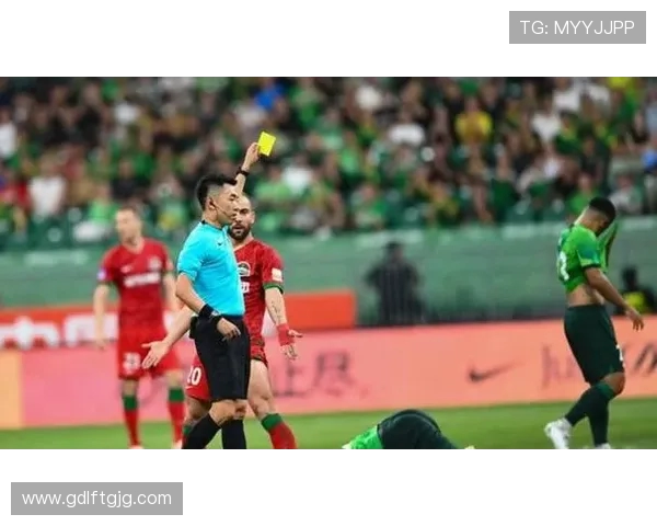 国安 废柴年龄组 扎堆引争议 04 后小将范双杰成唯一逆势标杆(2)